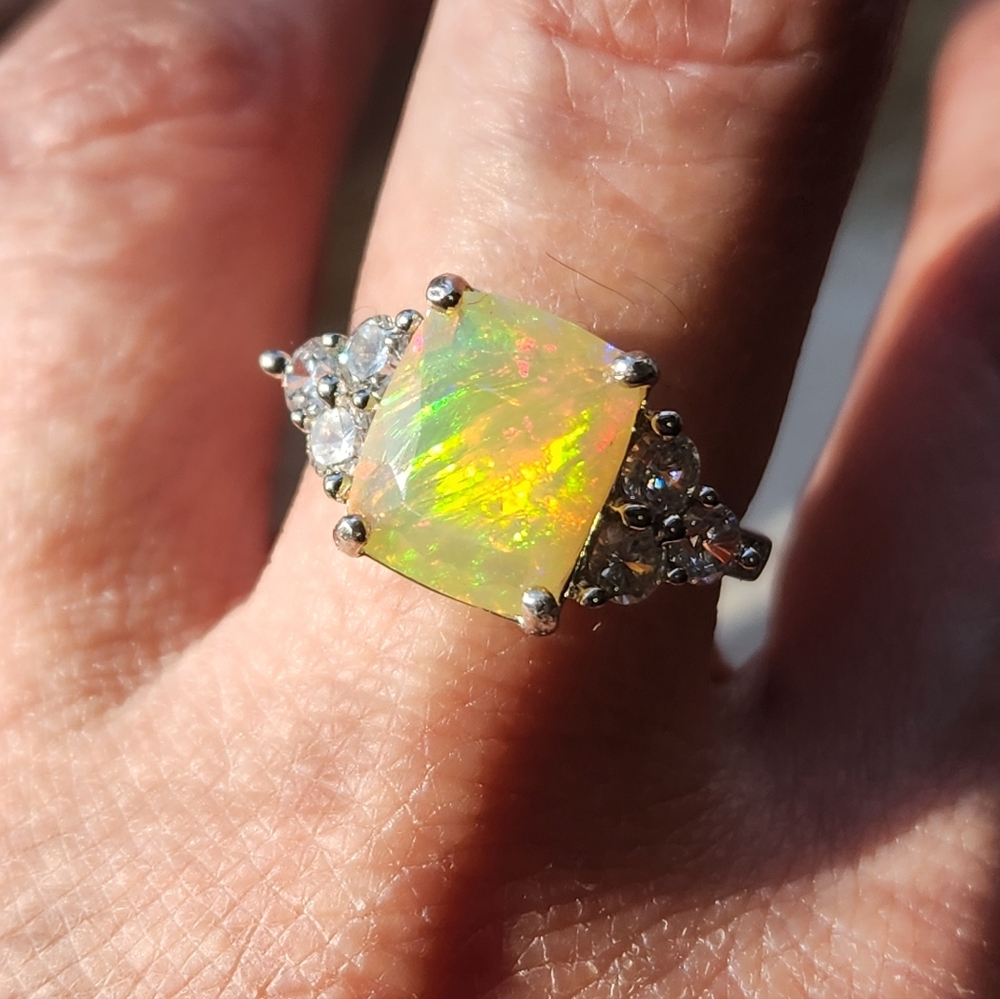 Rule Them All!  2.05ct NATURAL Fiery Ethiopian Opal & Zircon 925 Ring Sz 7 VTG - Picture 4 of 15